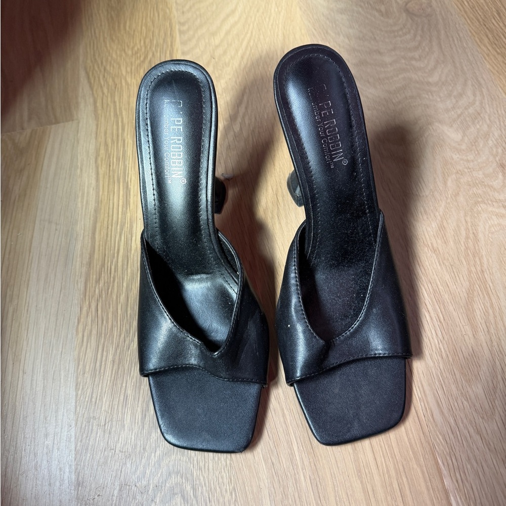 Cape Robbin Black Heels Women's Shoes size 9